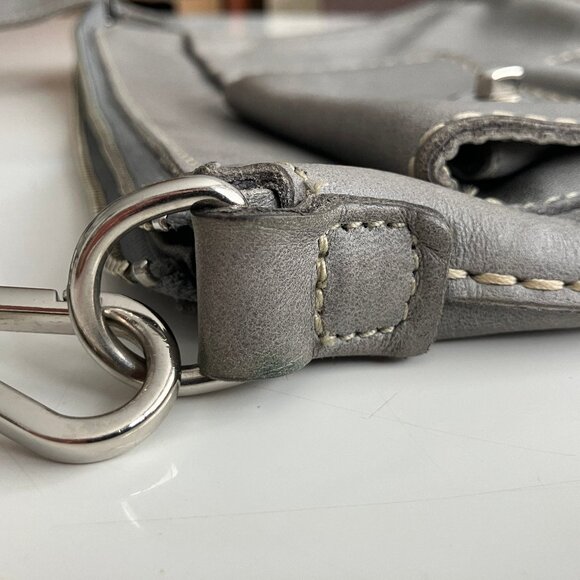 Roots The Villager Tribe Bag Quartz Grey, EUC - Picture 4 of 11